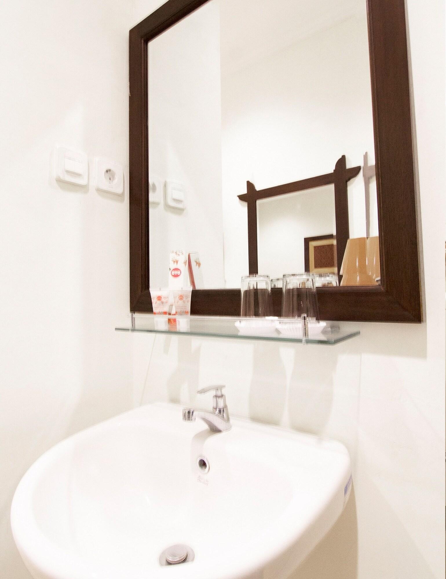 Urbanview Sasono Putro Condoongcatur By Reddoorz Kejayan Εξωτερικό φωτογραφία