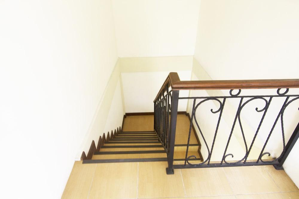 Urbanview Sasono Putro Condoongcatur By Reddoorz Kejayan Εξωτερικό φωτογραφία